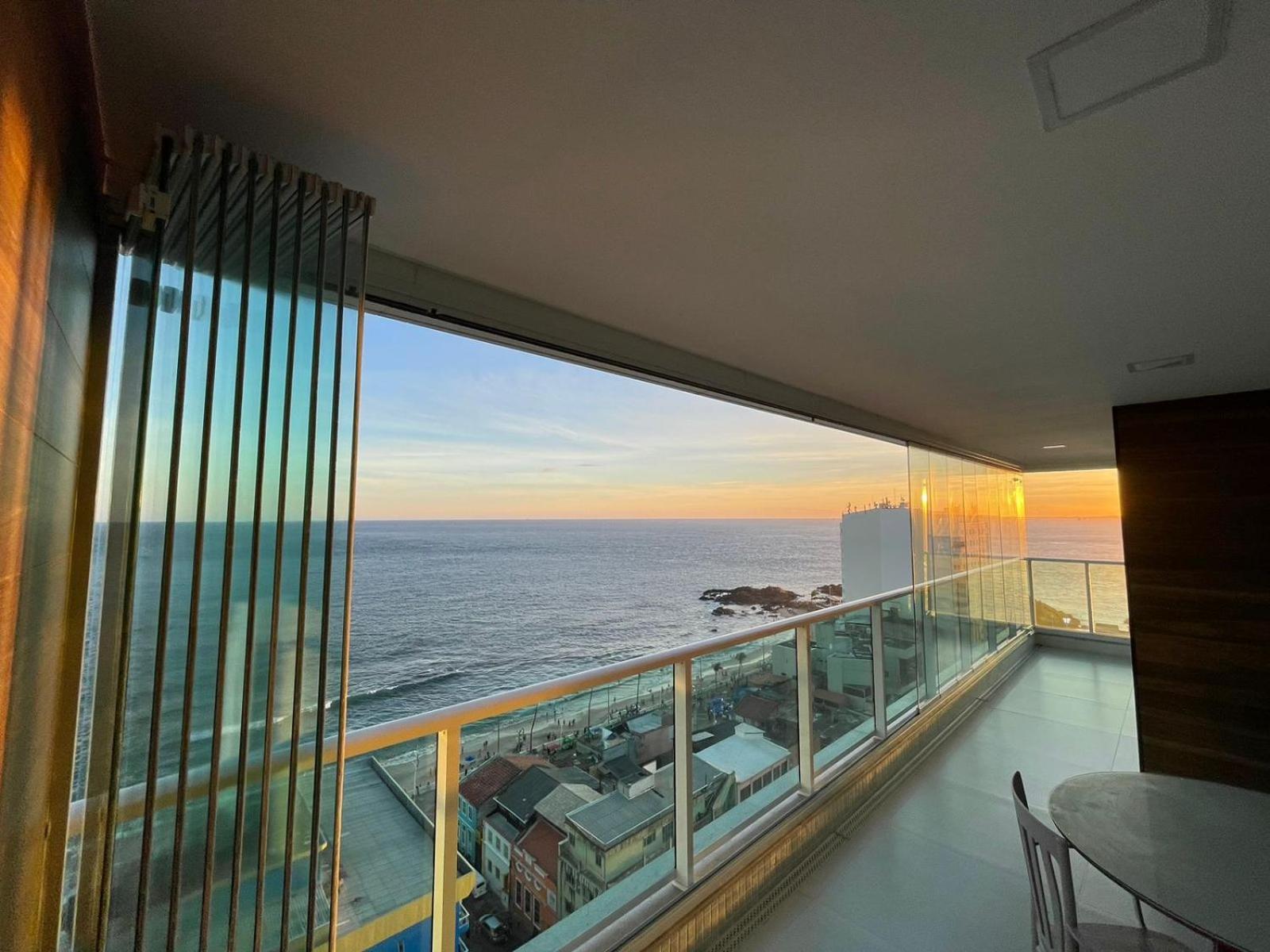 Apartamento Na Barra Alto Padrao Com Vista Mar Salvador Exterior foto